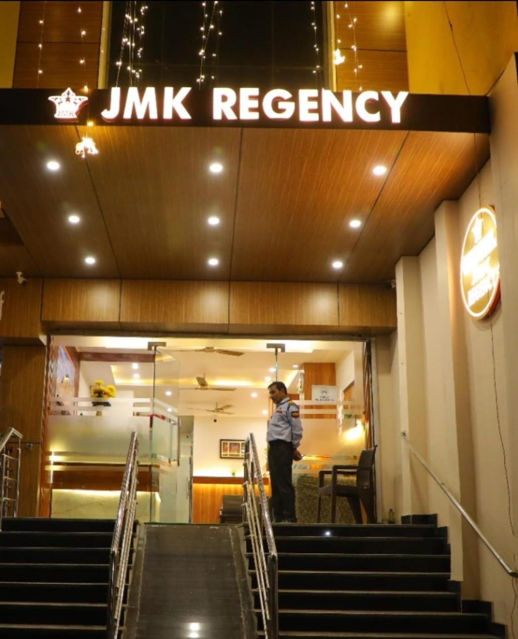 Jmk Regency Hotel Varanasi Eksteriør billede